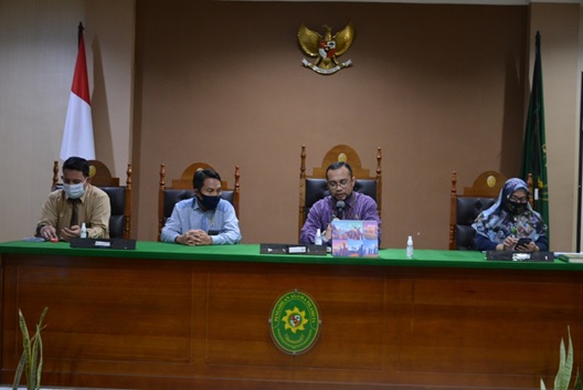 pengarahan oleh ketua pa.jpg